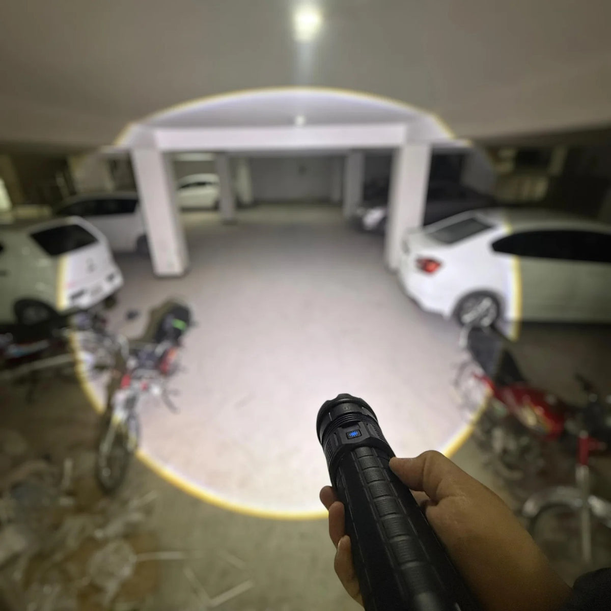 Rechargeable Powerful 3KM Flashlight